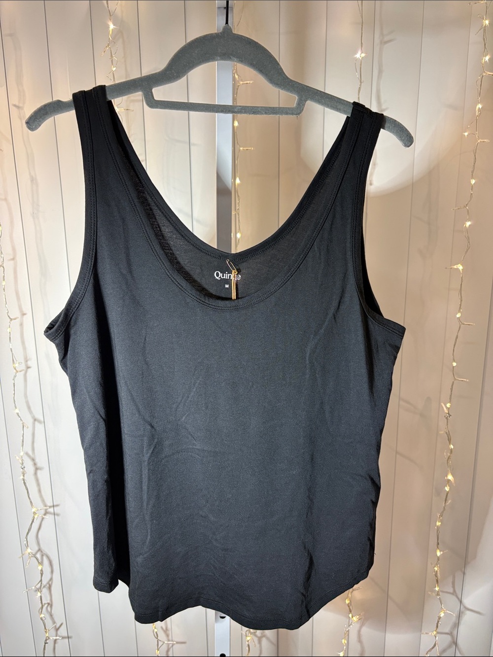 Quince Cotton Modal Scoop Neck Tank Black medium, new with tags.   #24/25